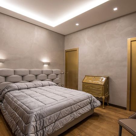 Civico Cinque Home Luxury Apartment 살레르노 외부 사진