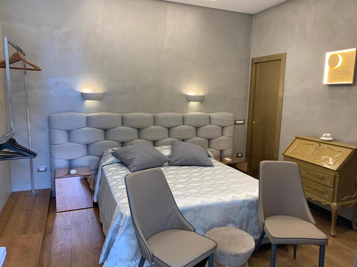 Civico Cinque Home Luxury Apartment 살레르노 외부 사진