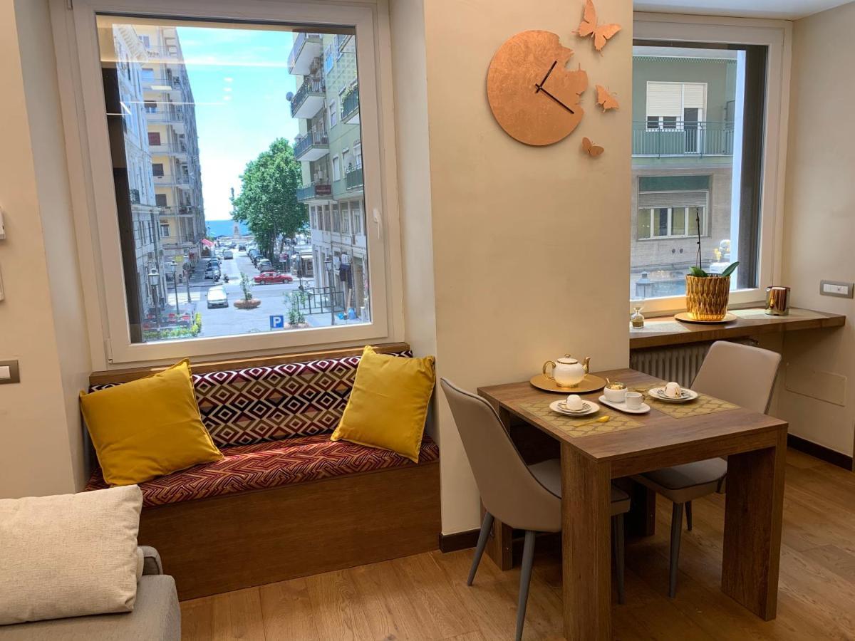 Civico Cinque Home Luxury Apartment 살레르노 외부 사진