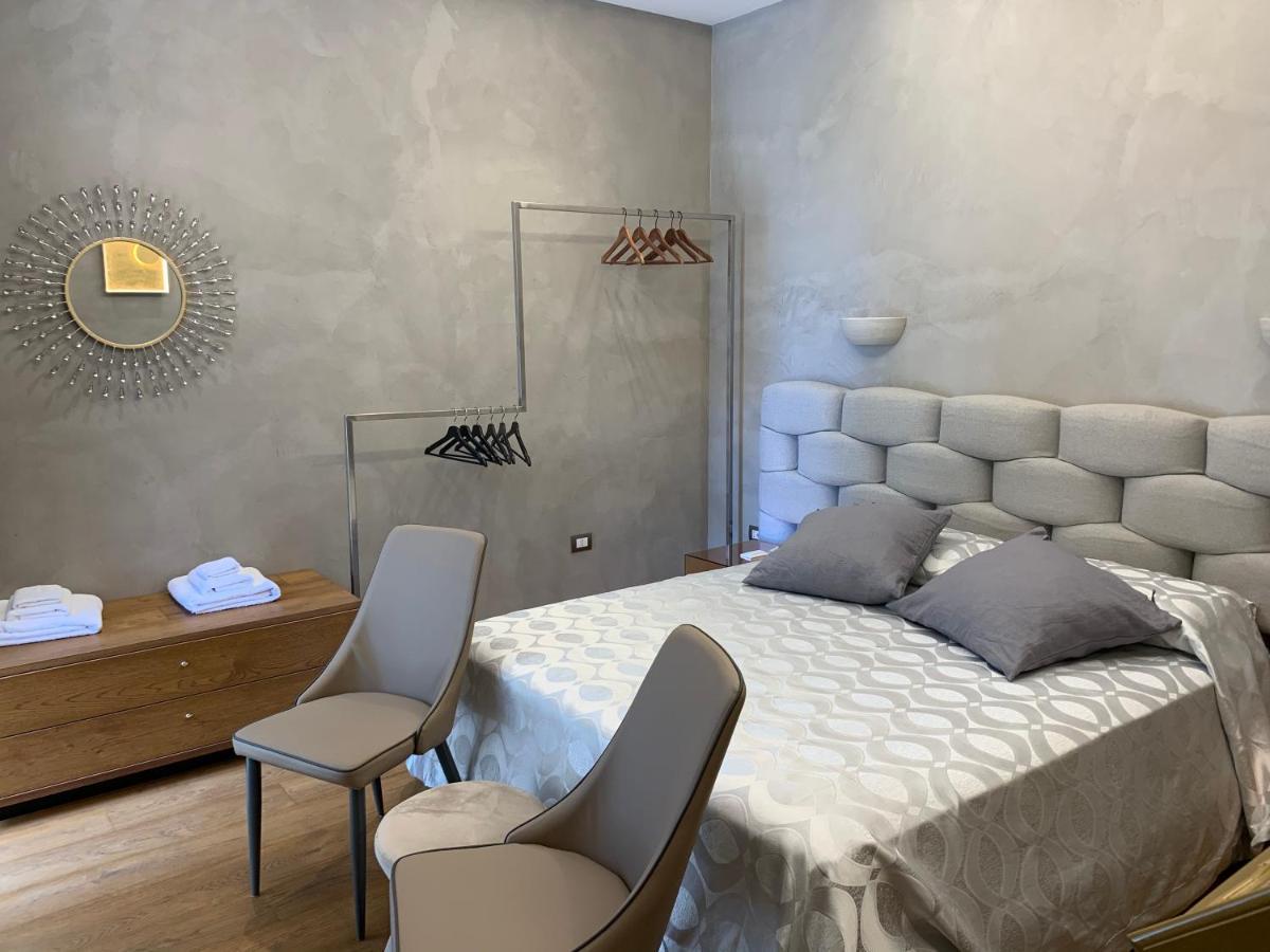 Civico Cinque Home Luxury Apartment 살레르노 외부 사진