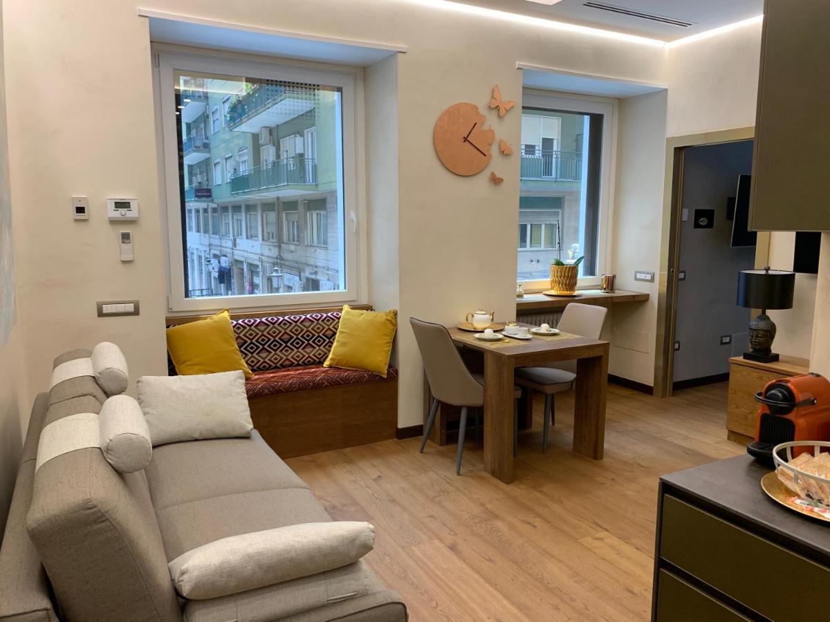 Civico Cinque Home Luxury Apartment 살레르노 외부 사진